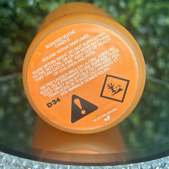 Clinique Happy Scented Home Candle 2.5 Inch New Without Box LIMITED EDITION - Picture 2 of 2